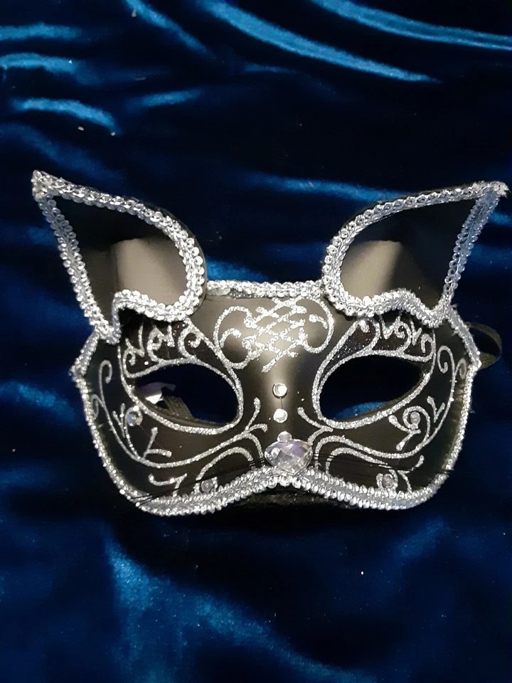 masquerade masks women. Black cat - Image 2 of 2