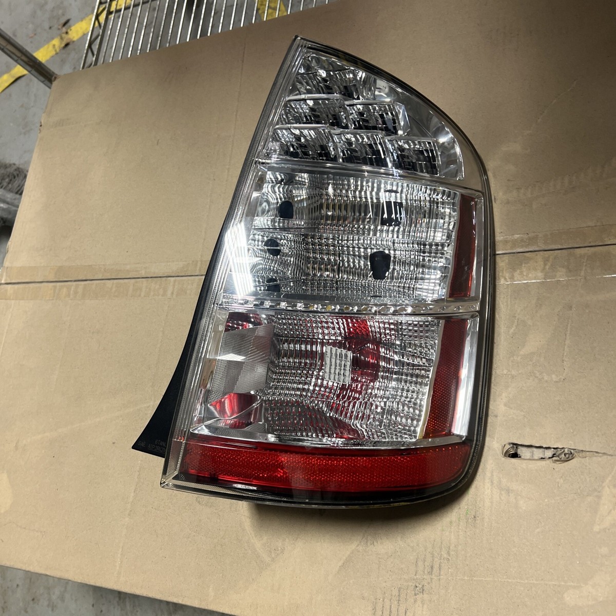 Right Passenger Side Tail Light For 2006-2009 Toyota Prius - Halogen, DOT/SAE Certified, Lifetime Warranty 9 thumbnail image