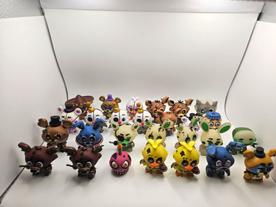 Five Nights at Freddy s FNAF Mystery Minis Figure Lot Funko Mixed Characters