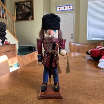 Vintage NUTCRACKER Russian King Ushanka Bayonet Czar Tsar Sword King 