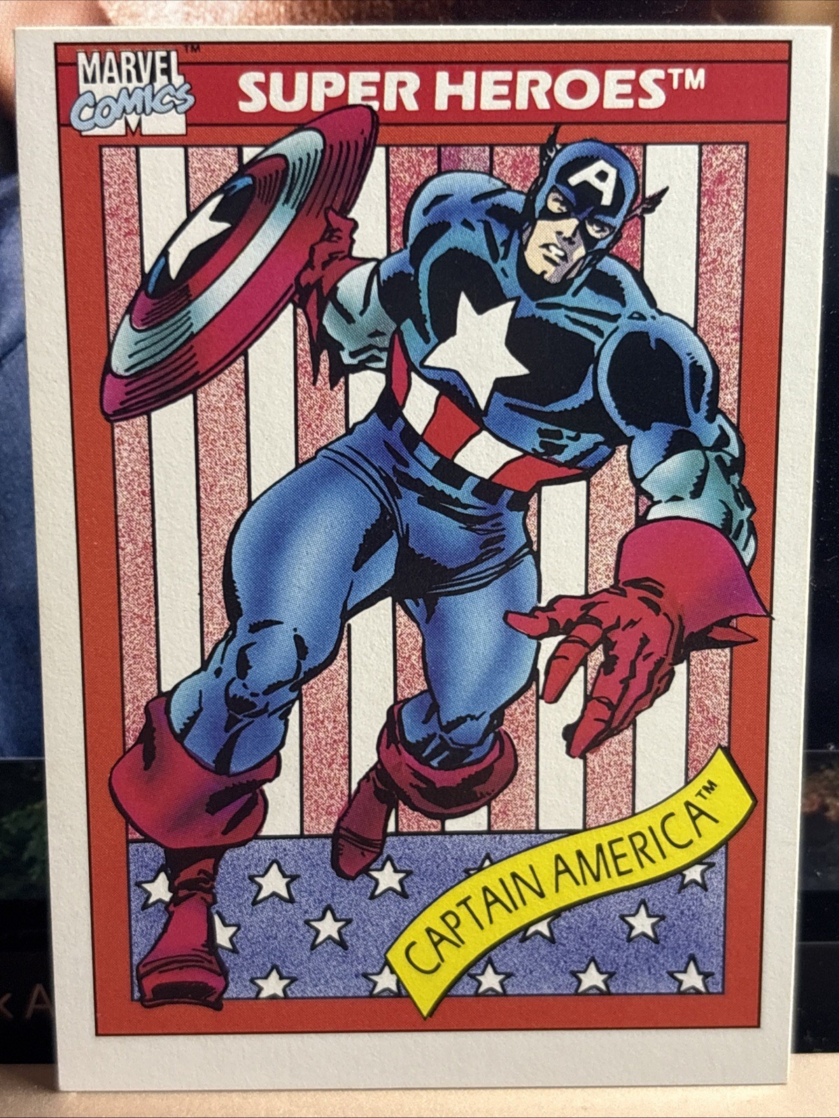 1990 Impel Marvel Universe Series I #1 Captain America