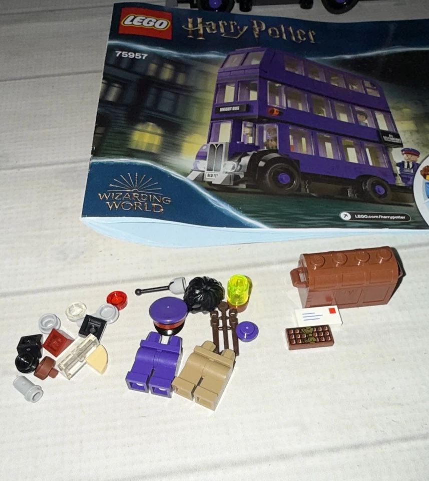 LEGO 75957 Wizarding World Of Harry Potter The Knight Bus See Photos Incomplete - Image 2 of 4