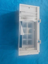 Brand New!! Genuine OEM Whirlpool Refrigerator Ice Maker Part# W11455232