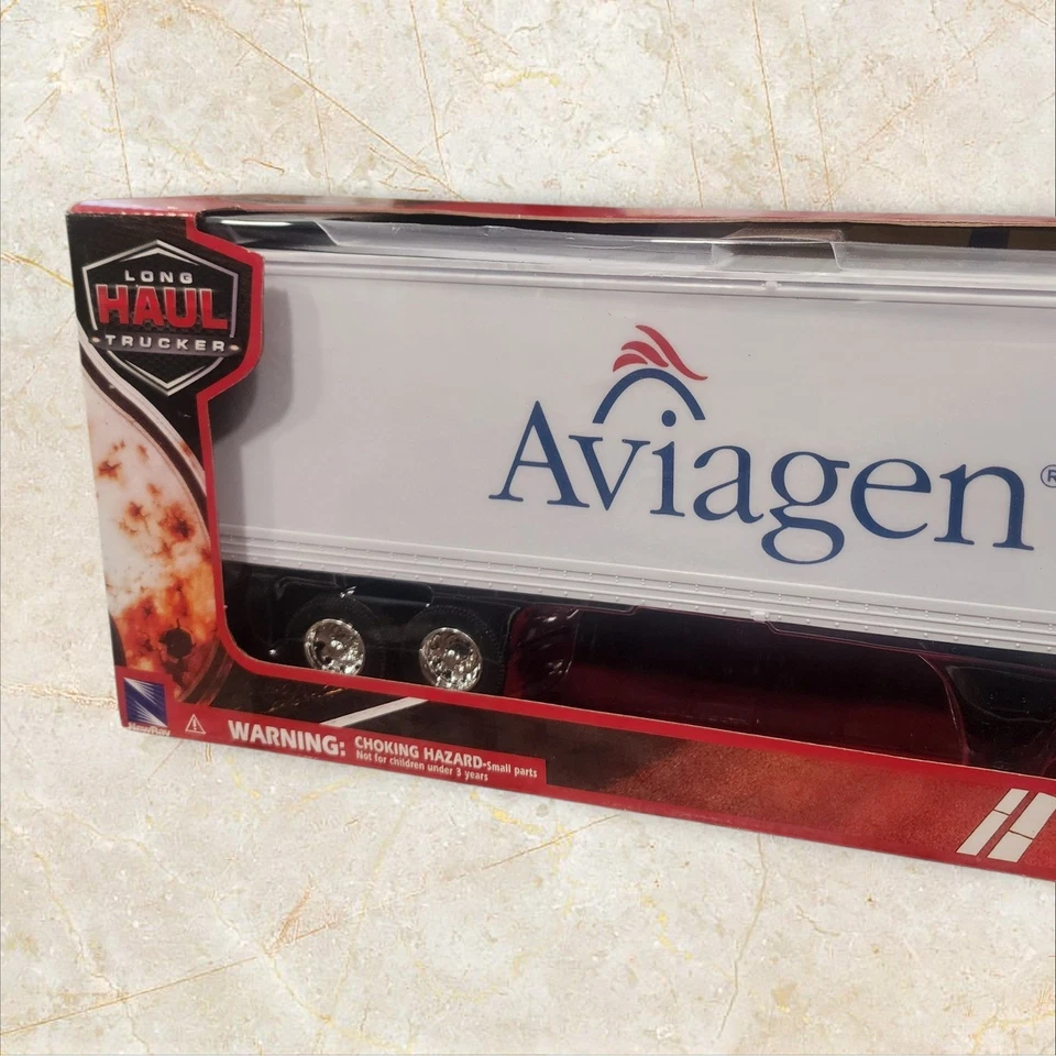 NewRay 1:32 Volvo VN-780 Aviagen Die-Cast Truck – Long Haul Trucker Series - Image 3 of 4