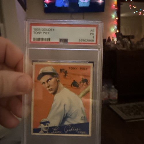 1934 Tony Piet #8