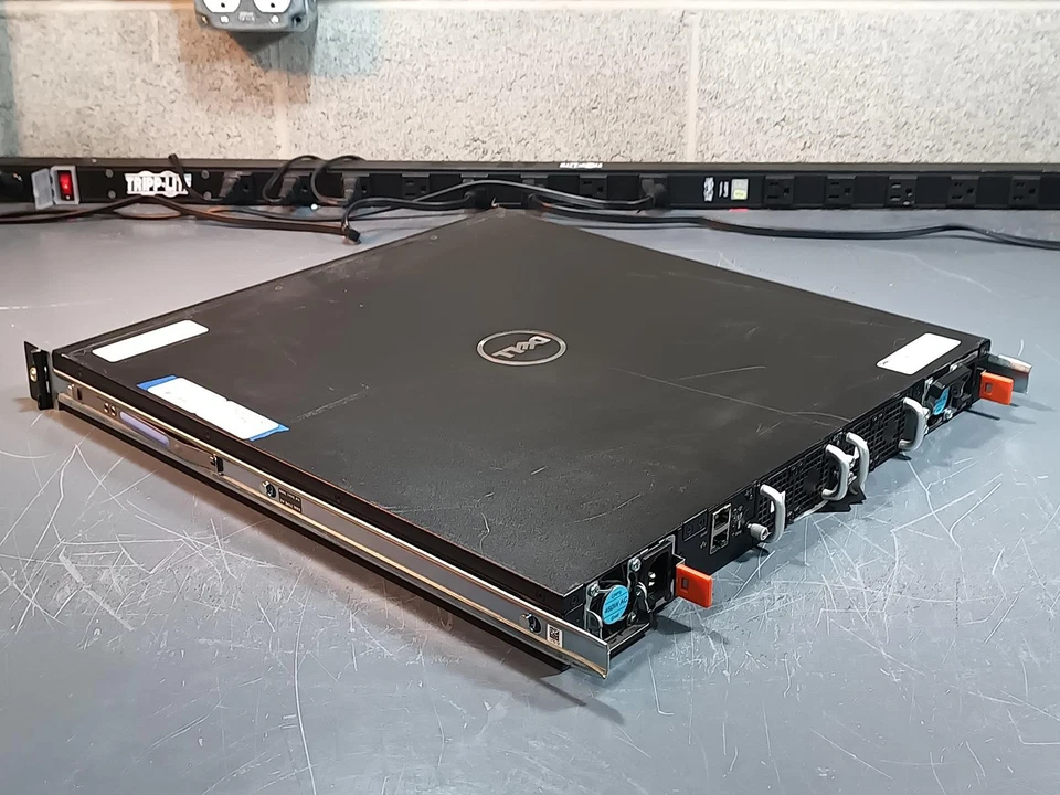 Dell Force10 S4820T 48x 10GBase-T + 4x 40GbE QSFP Network Switch - Image 4 of 4