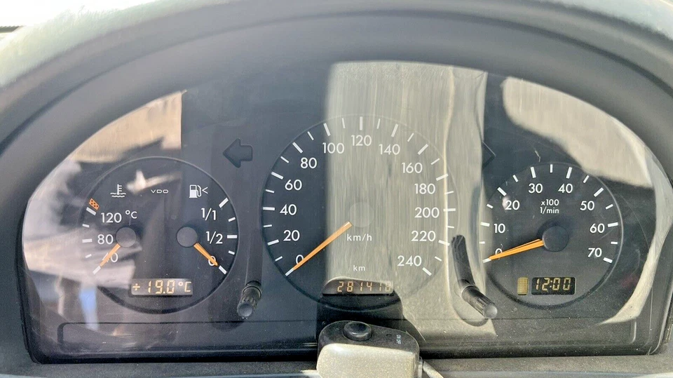 Mercedes W163 ML 350 173kW 235PS Kombiinstrument Tacho A1635407311 281.418km - Image 2 of 4