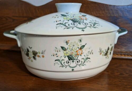 Royal Doulton PROVENCAL 2-Quart Handled Ovenware Oval Casserole