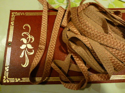 Joli Corset Ancien Pour Poupée - Vêtement Miniature Vintage
