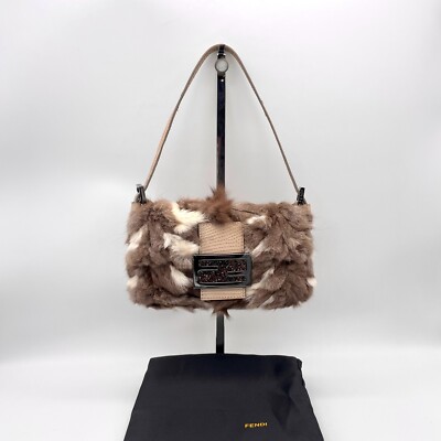 うさぎFENDI ハーフ毛布レア FENDI フェンディ ニューマイヤー ハーフ毛布 未使用新品箱付 廃