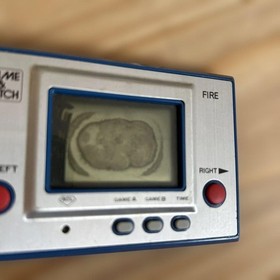 Nintendo GAME & WATCH FIRE