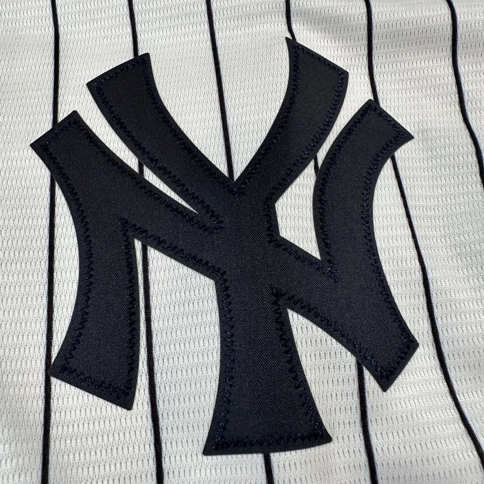 New York Yankees Youth XL Aaron Judge Home Pin Stripe Nike Youth Jersey + Socks - Image 4 of 4
