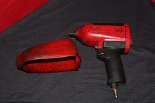 Snap-on Tools MG725 1/2” Drive Pneumatic Air Impact Gun Wrench w. Boot AO4071889