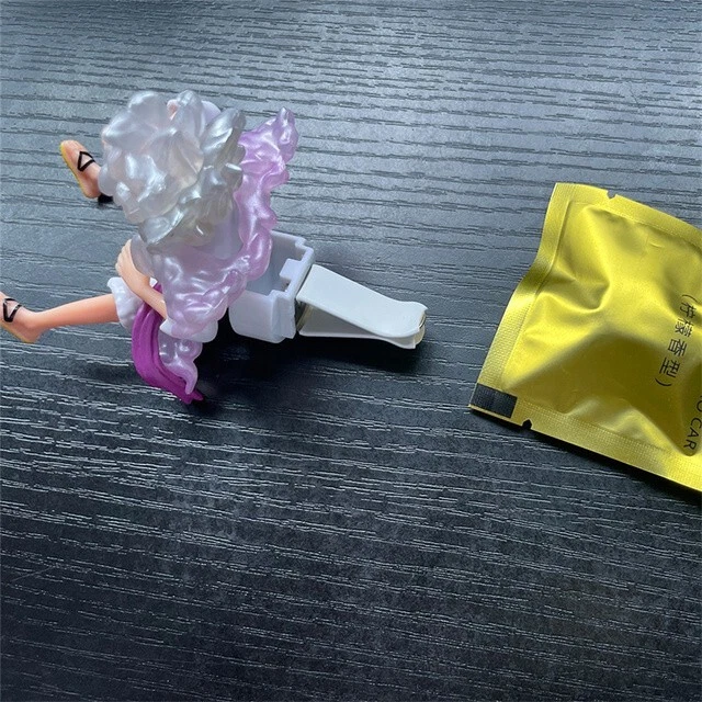 One Piece Car Air Freshener Aromatherapy Luffy Zoro Anime Purifier Clip Healthy - Image 3 of 4