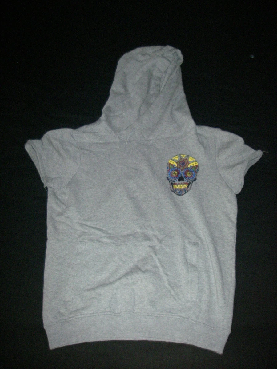 life is good shirt size small kinda fits a little
