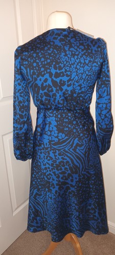 M&Co Size 10 Petite Midi Dress Blue Satin Animal Print Cruise Going Out *New* - Picture 9 of 15