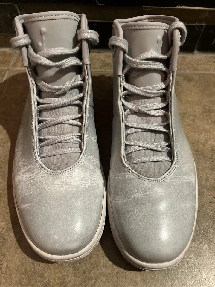 Air Jordan Instigator Grey Mist - Nike Masculino Tamanho 8 705076-005 - FRETE RÁPIDO - Imagem 3 de 4