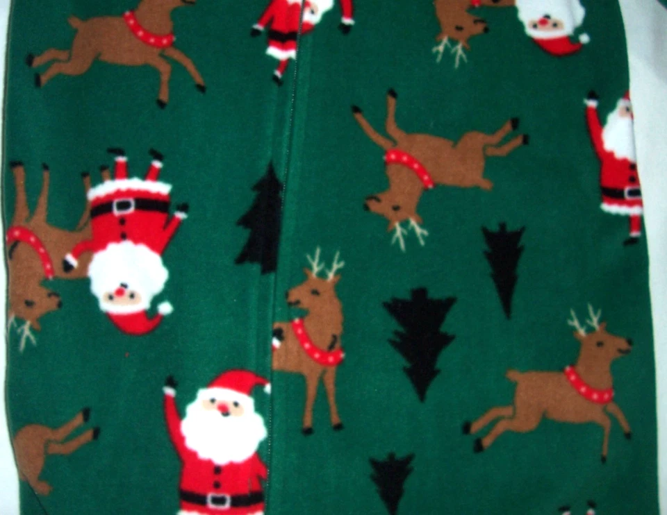 Dormitorio Just One You Boy's 2T 1 pieza con patas "Navidad" usado en excelente estado Foto 3 de 4