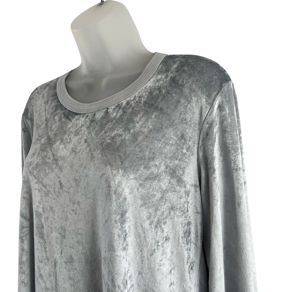 Suéter Wilt Para Mujer Gris Medio Terciopelo Aplastado Manga Larga Pullover Hecho en EE. UU. Top Foto 2 de 4