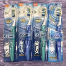 4 LOT Oral-B Pulsar Vibrating Clean Toothbrush Medium Toothbrush 2004/2008 USA