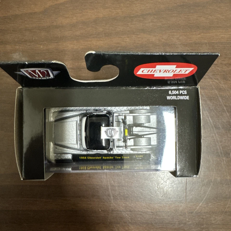 Camión de remolque Chevy Apache 1958 exclusivo M2 O'Reilly 2025 S139 Limited 1/6504 ¡NUEVO! Foto 4 de 4