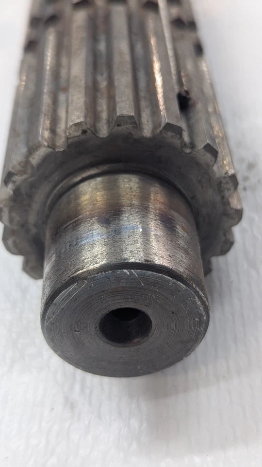 Коробки передач K3315 / 4302976 Eaton Fuller главный вал Super 10 RTLO хорошее состояние б/у - Изображение 2 из 4