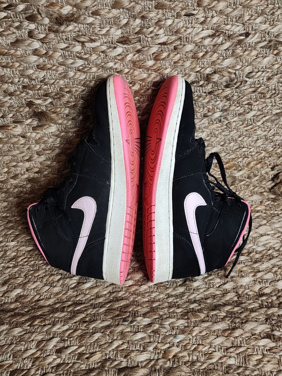 Nike Air Jordan 1 Mid Girl Size 7 Y Black Pink Athletic Shoe Nike Air Jordan 1 Mid Girl Size 7 Y Black Pink Athletic Shoe