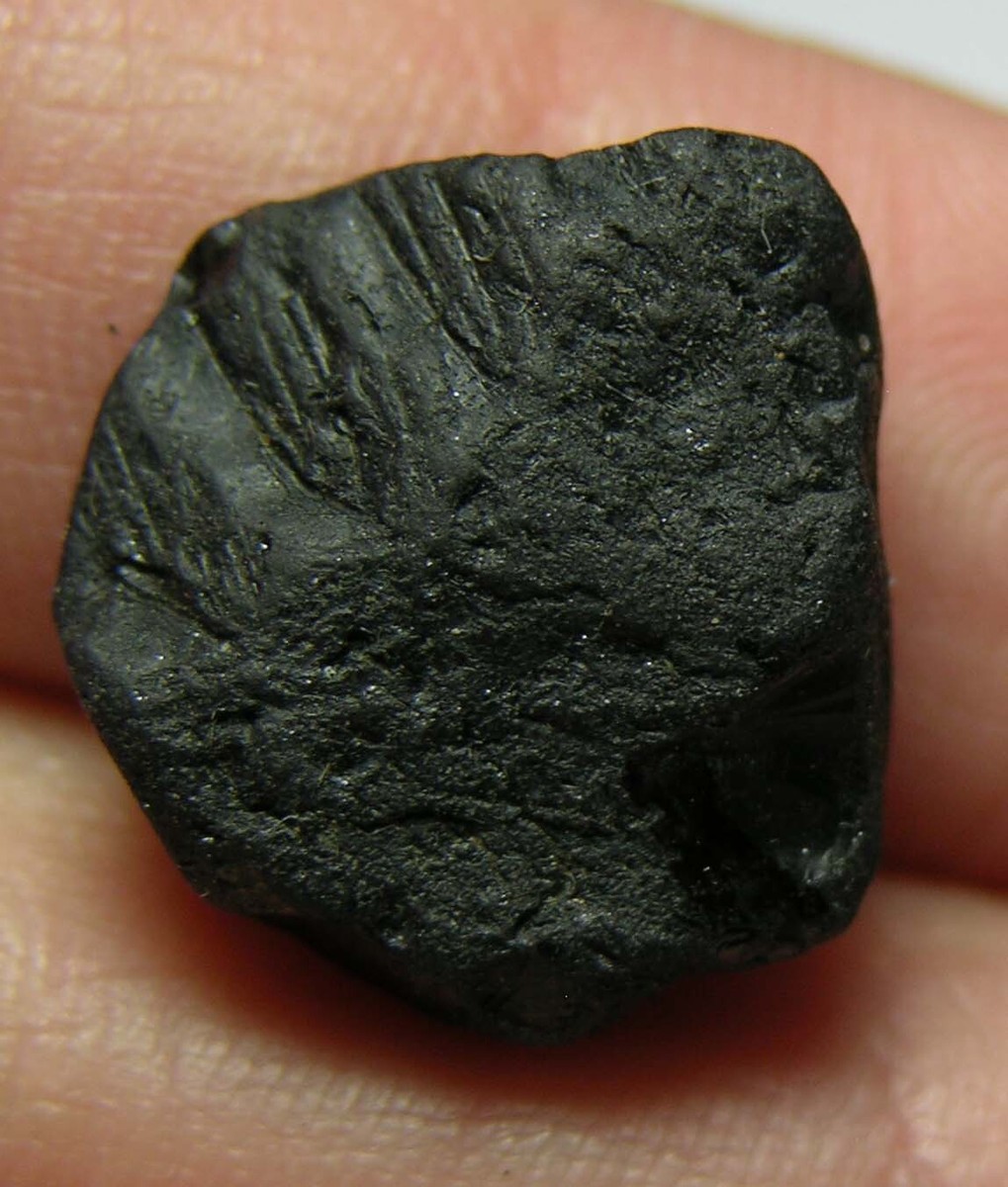 11 Thailand 18.35ct Natural Rough Black Spinel Crystal Specimen