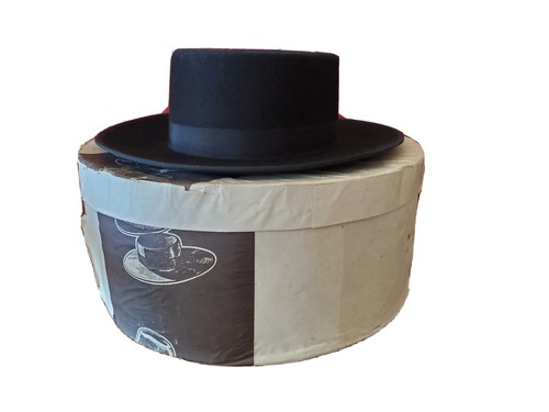 Vintage La Favorita Flat Crown Black 