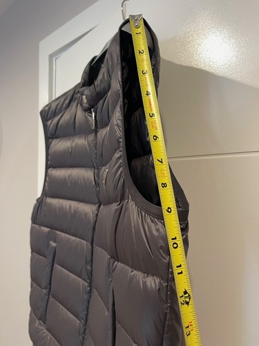 PRADA MENS GRAY NYLON PUFFER VEST PRADA SIZE 54 - Picture 10 of 18