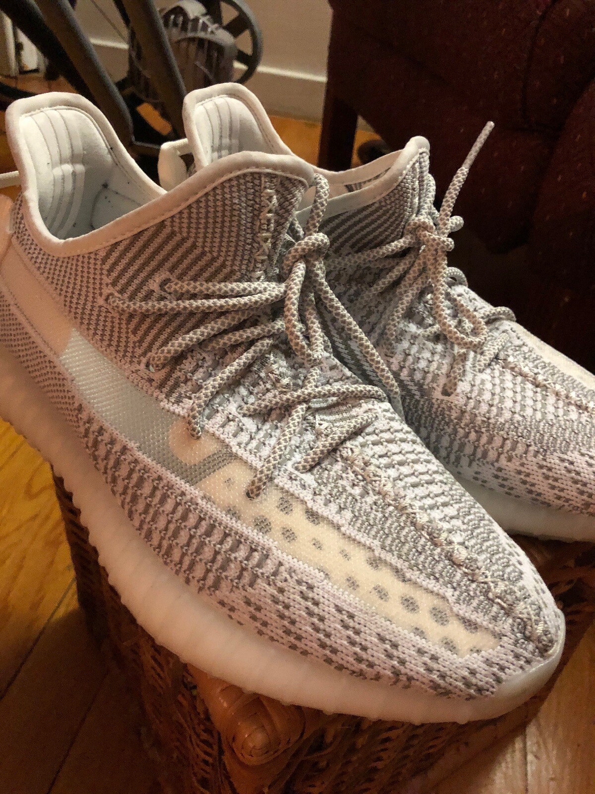 Yeezy Boost 350 V2 Static (Non Reflective) Perfect Pair Store