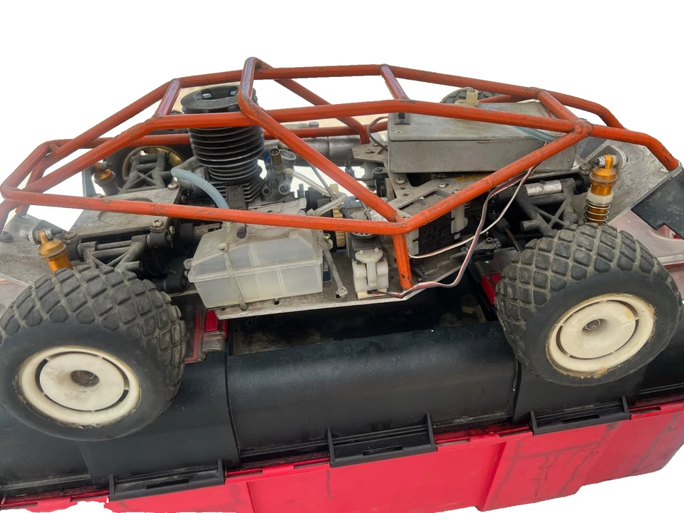 vintage team associated buggy 1/8 SG Racing Leopard VERY VERY REAR!!!! - Image 2 of 4