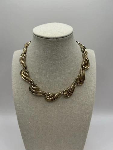 Vintage Trifari Gold Tone Chunky Link Necklace Statement MCM Costume Jewelry