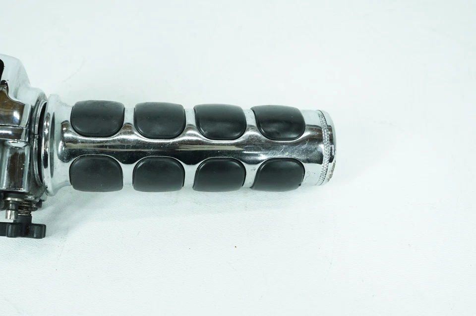 Interruptores de apagado de arranque del motor derecho Harley Softail FLSTCI Heritage 04 controles Foto 4 de 4