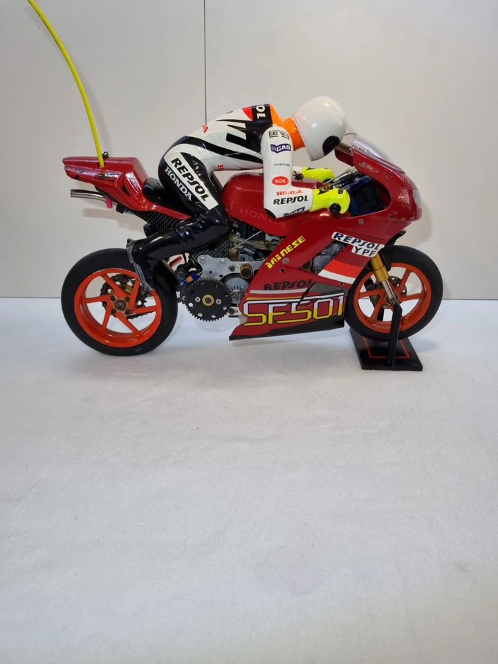 Proto Su Base Nuova faor SF 501 scala 1/5 moto Glow Da Competizione R/C SIRIO - Immagine 4 di 4