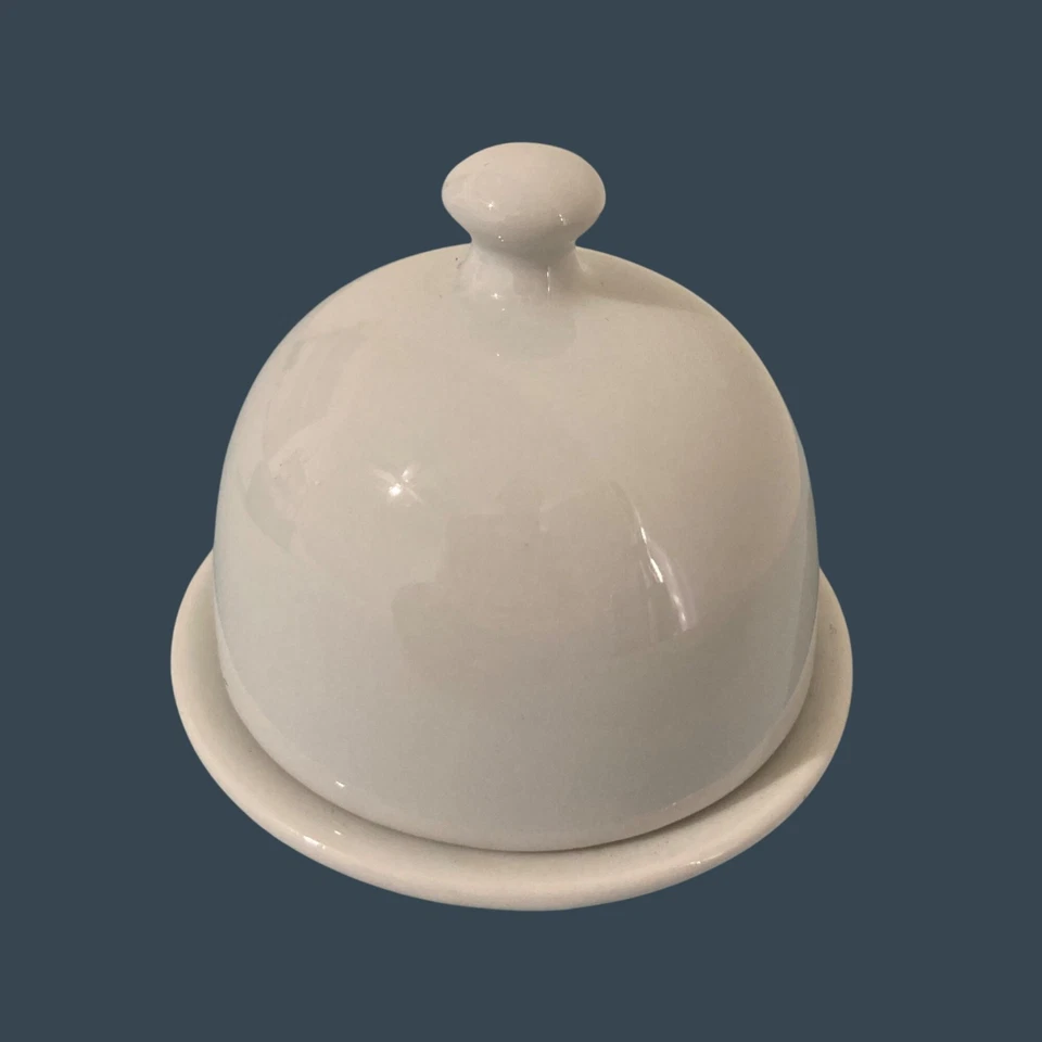 Campana de plato de mantequilla de porcelana blanca individual pequeña minimalista Foto 3 de 4