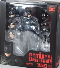 US IN STOCK Mafex No.188 MAFEX THE BATMAN Action Figure Medicom Toy