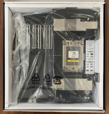 ASUS Pro WS WRX90E-SAGE SE for Ryzen Threadripper PRO 7000 WX