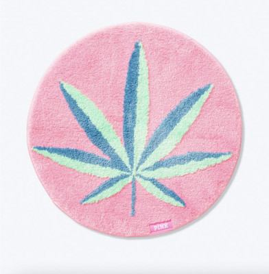 Victoria S Secret Pink Coco Chill Marijuana Green Leaves Bath Mat 25 L X 25 W Ebay