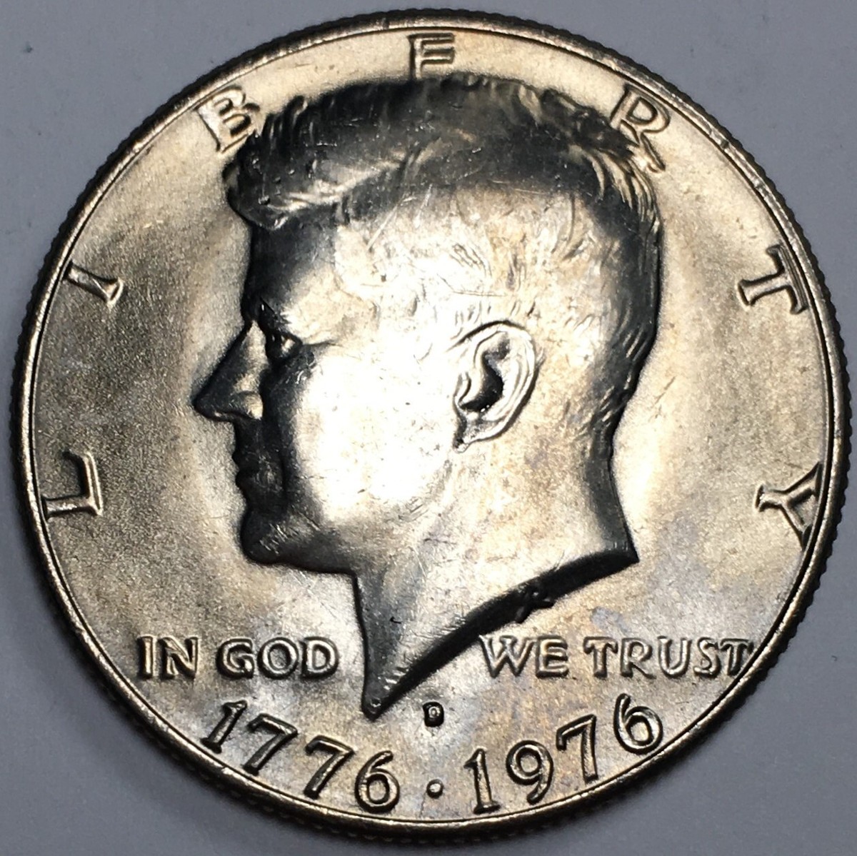 1976-D United States Bicentennial Half Dollar - (Circulated) KM