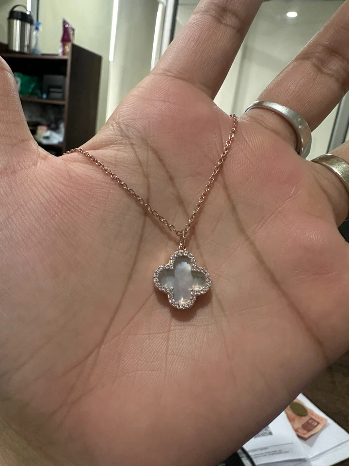 Colgante Madreperla con Moissanita | Collar para Mujer Acabado Oro Rosa Foto 2 de 4