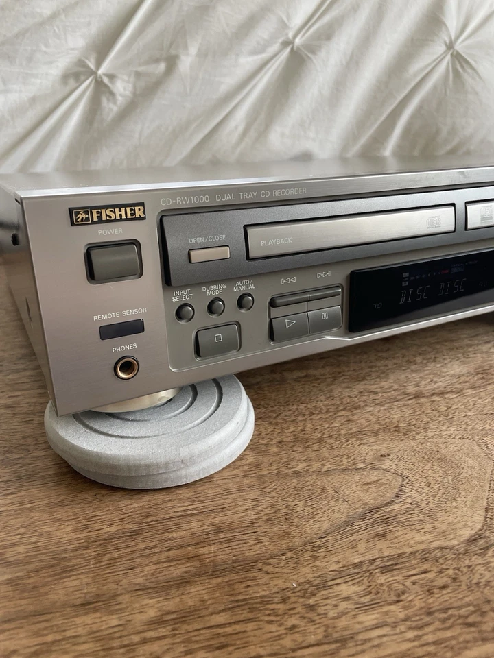 Fisher CD-RW1000 Dual Tray CD Digital Player - Recorder 4X Speed Dubbing TESTED+ - Image 2 of 4