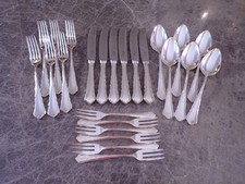 WMF Modell 2100 Tafelbesteck 6 Personen 24 Teile Messer 23 cm Silber 90er TOP !