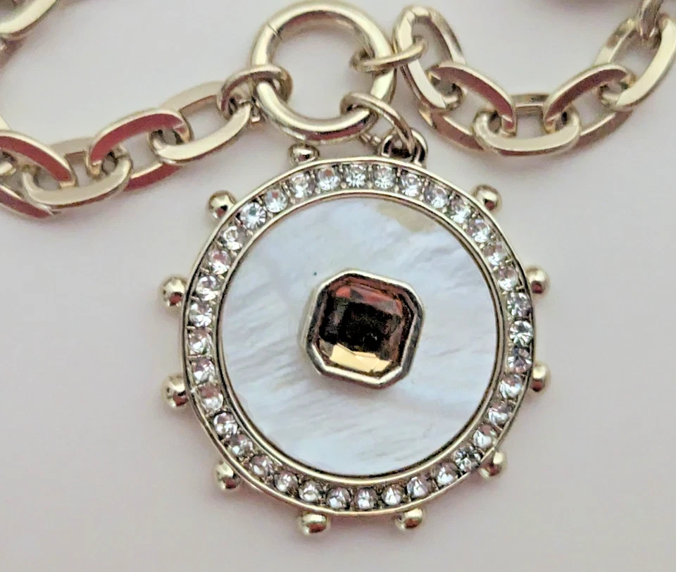 White House Black Market Runway/ Statement Triple Chain Gold Tone Necklace Set! - Image 4 of 4