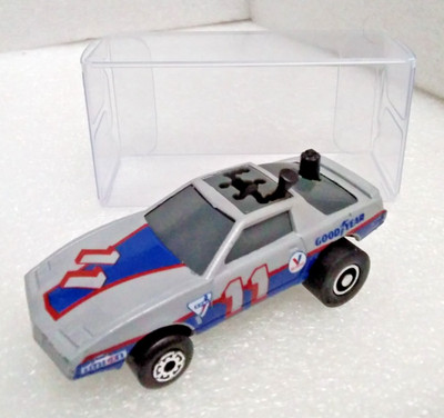 Vintage Matchbox Trickshifters Pontiac Wheely Stunt Car GRATIS Acryl Display Box