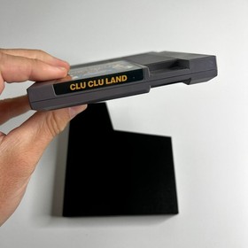Clu Clu Land (Nintendo NES, 1985 PAL A) Action-Adventure 5 Screw Varient