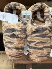 Auden Women  s Slippers