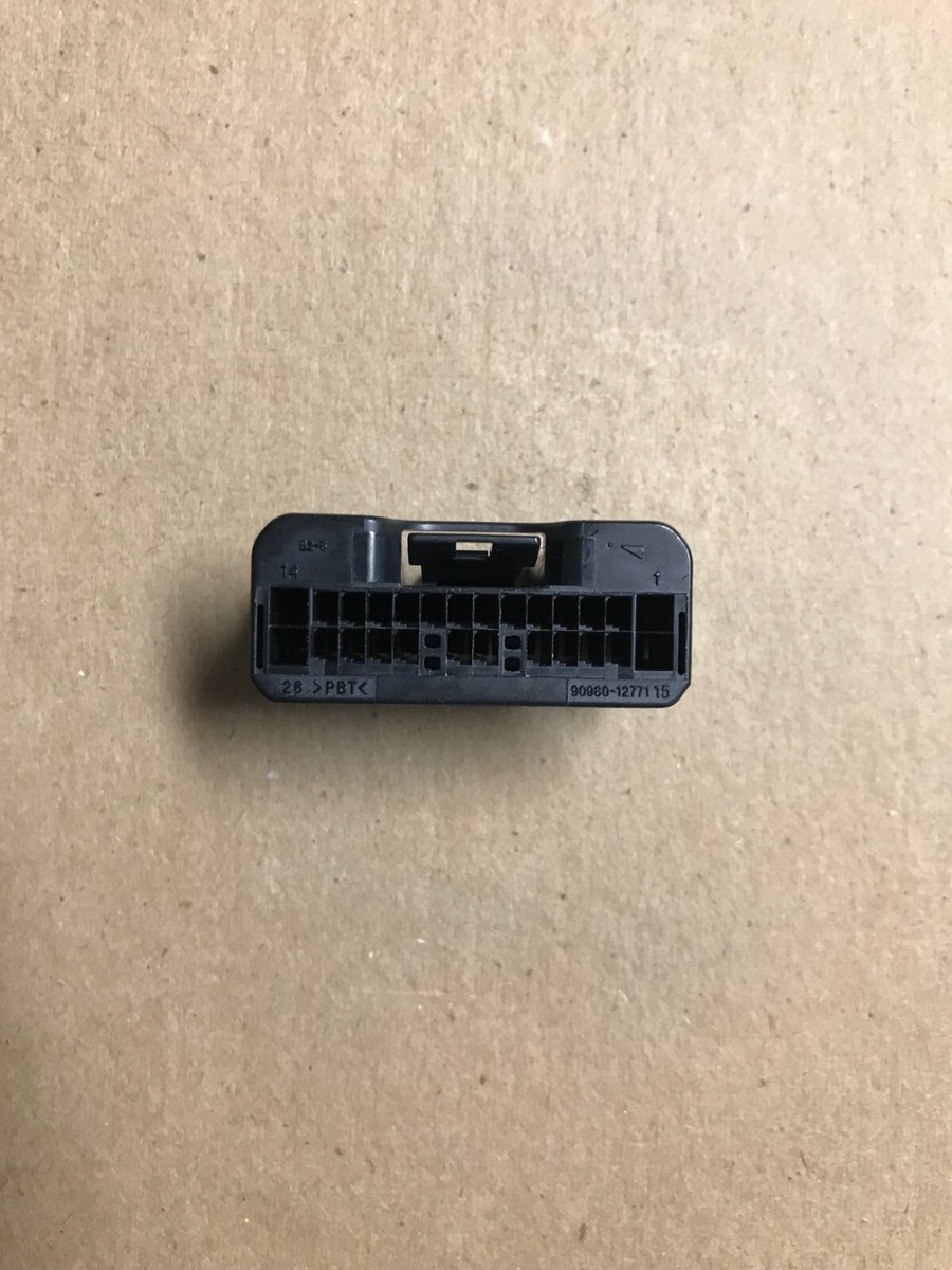 Lot of 2 Pcs Yazaki 7287-1918-30 Connector (26-Way F 060)- BRAND