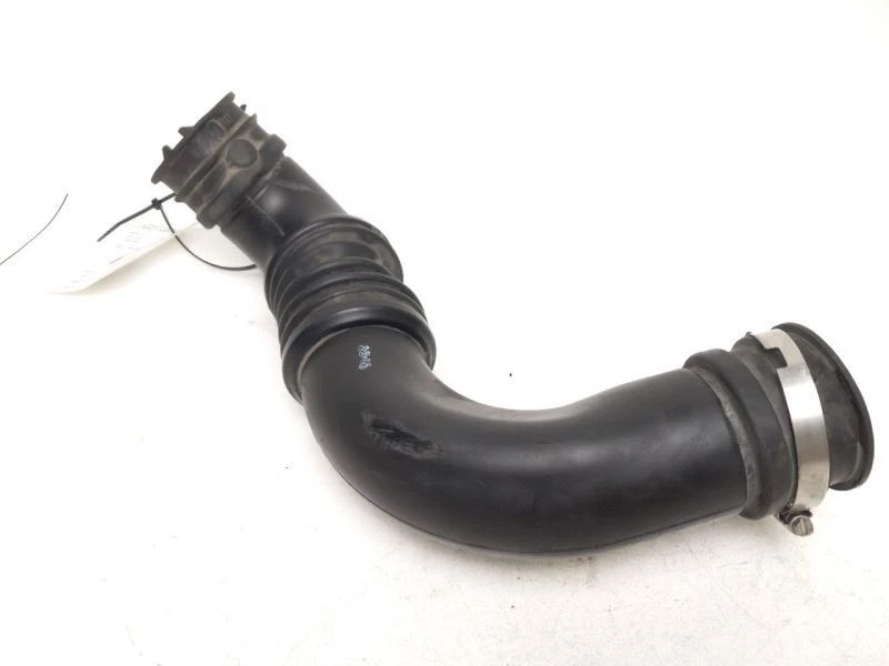 TUBO DE ENTRADA DE AR JEEP PATRIOT 2016 - Imagem 2 de 4