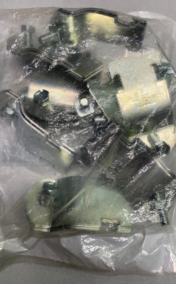 Разнообразный лот зажимов для ремней электрических стоек, RIGD 0,5 дюйма (24) и Grainger 1 дюйм (10) - Изображение 2 из 4